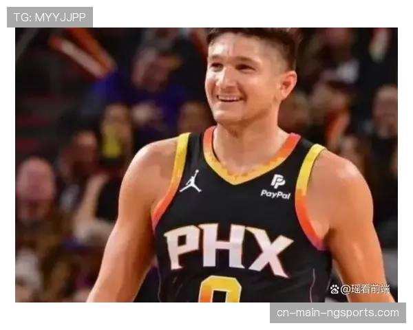 太阳遭遇三连败退出前六争夺 布克单核带队面临赛程压力 太阳遭遇三连败退出前六争夺 布克单核带队面临赛程压力